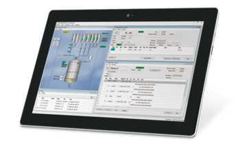Imagen de la tableta con el Software Batch-PMS